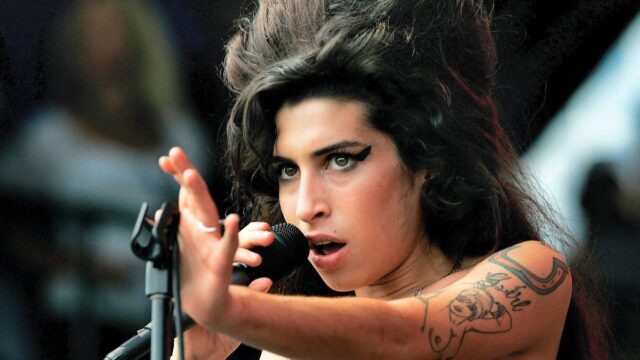 Un día como hoy se apagó la poderosa voz de Amy Winehouse