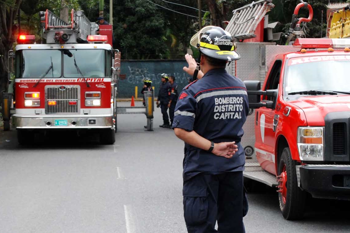 Bomberos del Distrito Capital