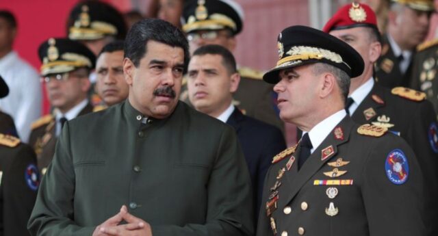 Maduro ratificó a Padrino López como ministro de la Defensa y renovó la cúpula militar