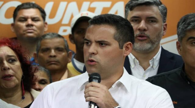Goicoechea a María Corina Machado: Lo que haces es populismo