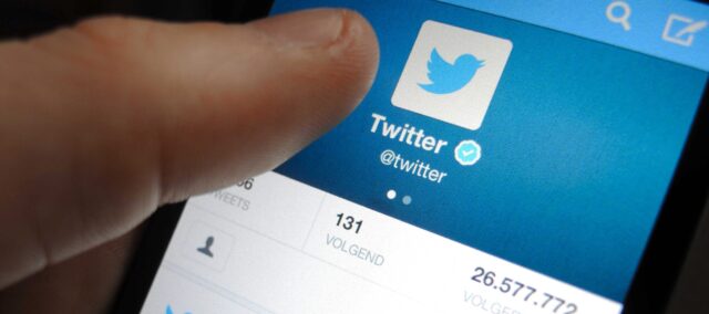 Twitter prueba la traducción automática de tuits en idiomas extranjeros