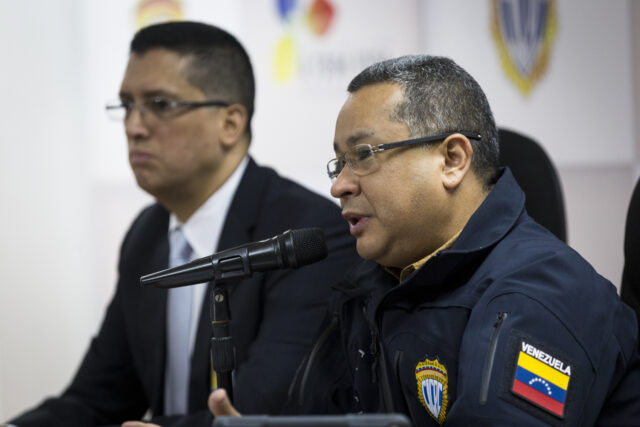 Detuvieron a 10 personas por asaltar un autobús en ruta Caracas-La Guaira