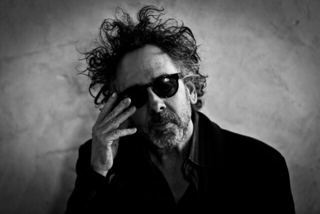 Tim Burton planea su aterrizaje en la televisión con La familia Addams