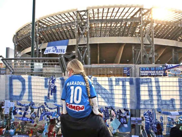 El conmovedor adiós de Nápoles a su ídolo Maradona