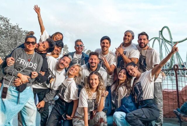 La foto de Camilo y su suegra que causó desconcierto en redes sociales