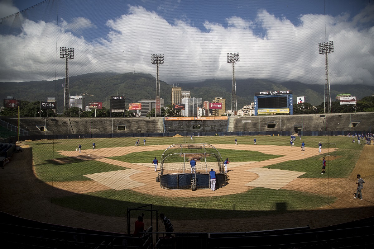 Tiburones de la Guaira-0818