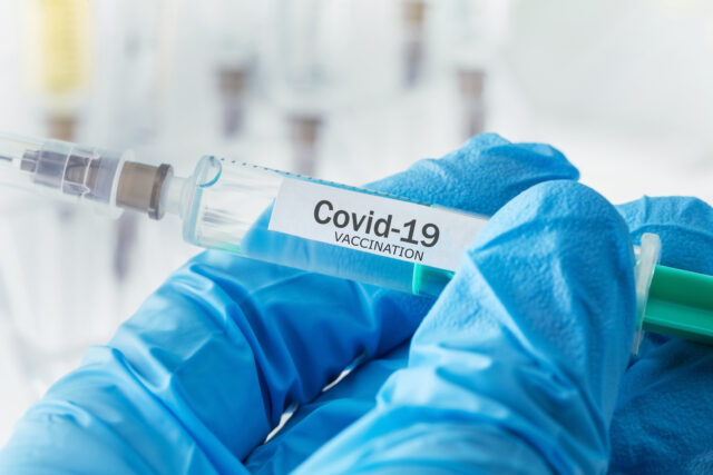 Más de 20 personas murieron en Noruega luego de vacunarse contra el covid-19