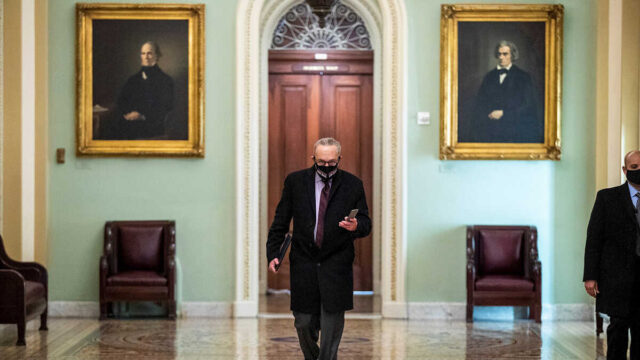Demócratas recularon: no citarán testigos en segundo juicio a Trump