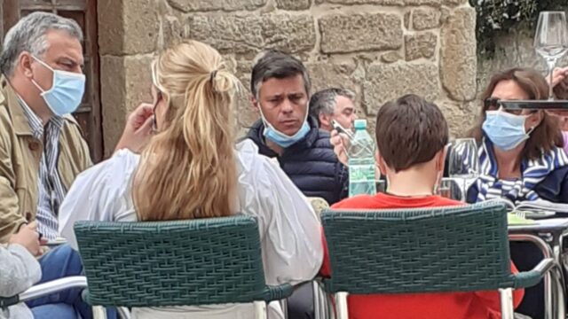 Multan a Leopoldo López por romper el confinamiento y viajar a Galicia