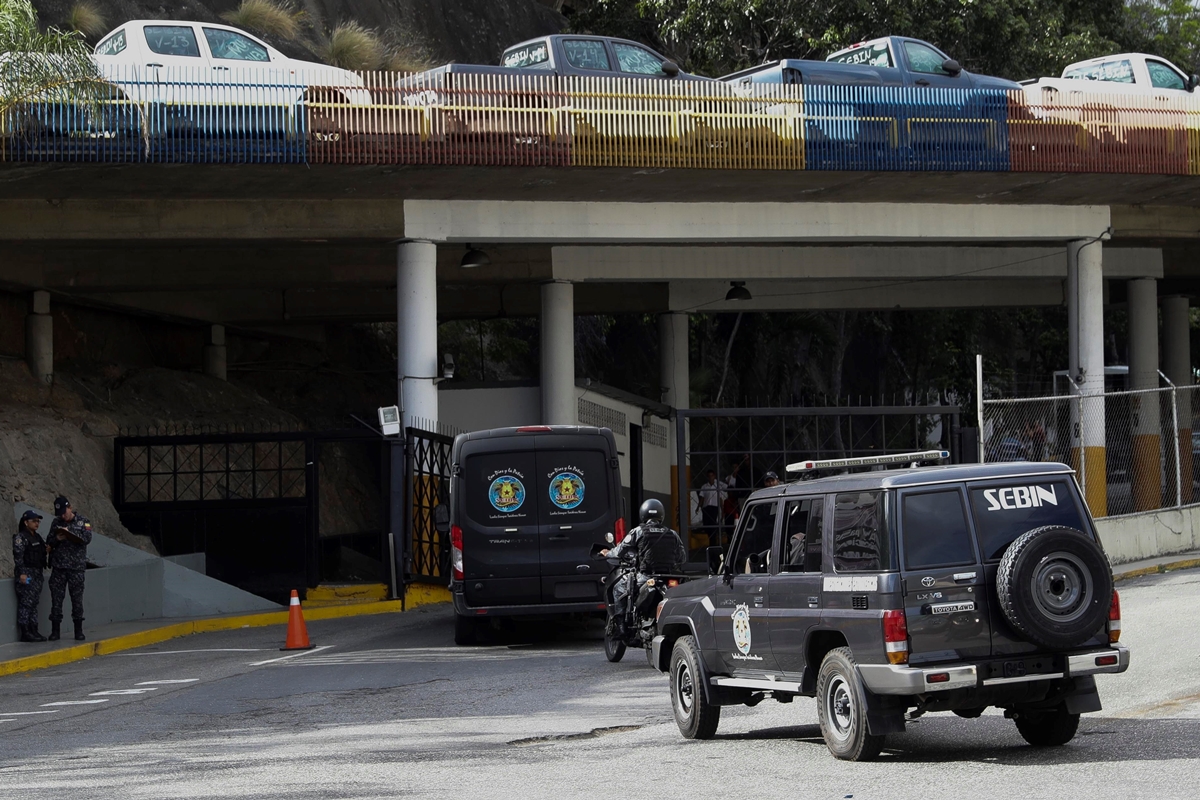 Venezuelan opposition deputy lawyer confirms detention with assistant