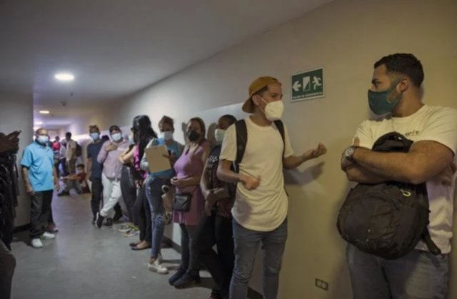 42.952 venezolanos iniciaron proceso de regularización migratoria en República Dominicana