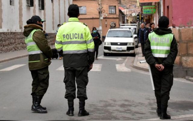 Quemaron vivo a un hombre por supuesto robo de un auto en Bolivia