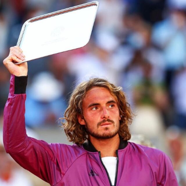 Tsitsipas se enteró de la muerte de su abuela antes de la final de Roland Garros
