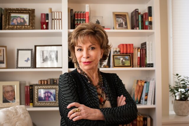 Isabel Allende: Los migrantes venezolanos no se merecen el trato que les están dando