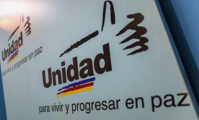 Directivos de la MUD renunciaron a sus cargos por indecisión de la Plataforma Unitaria sobre las elecciones