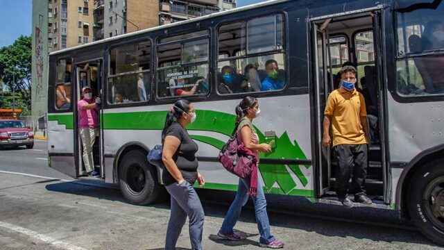 Cámara de transporte extraurbano propone gasolina a 0,15 dólares y pasaje a 3 bolívares