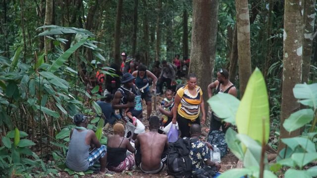 La ONU pide reforzar "vías de migración seguras" ante muerte de personas que intentan cruzar la selva del Darién