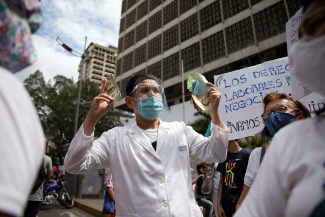 Médicos Unidos alertó sobre incremento de muertes por covid-19 en el sector salud