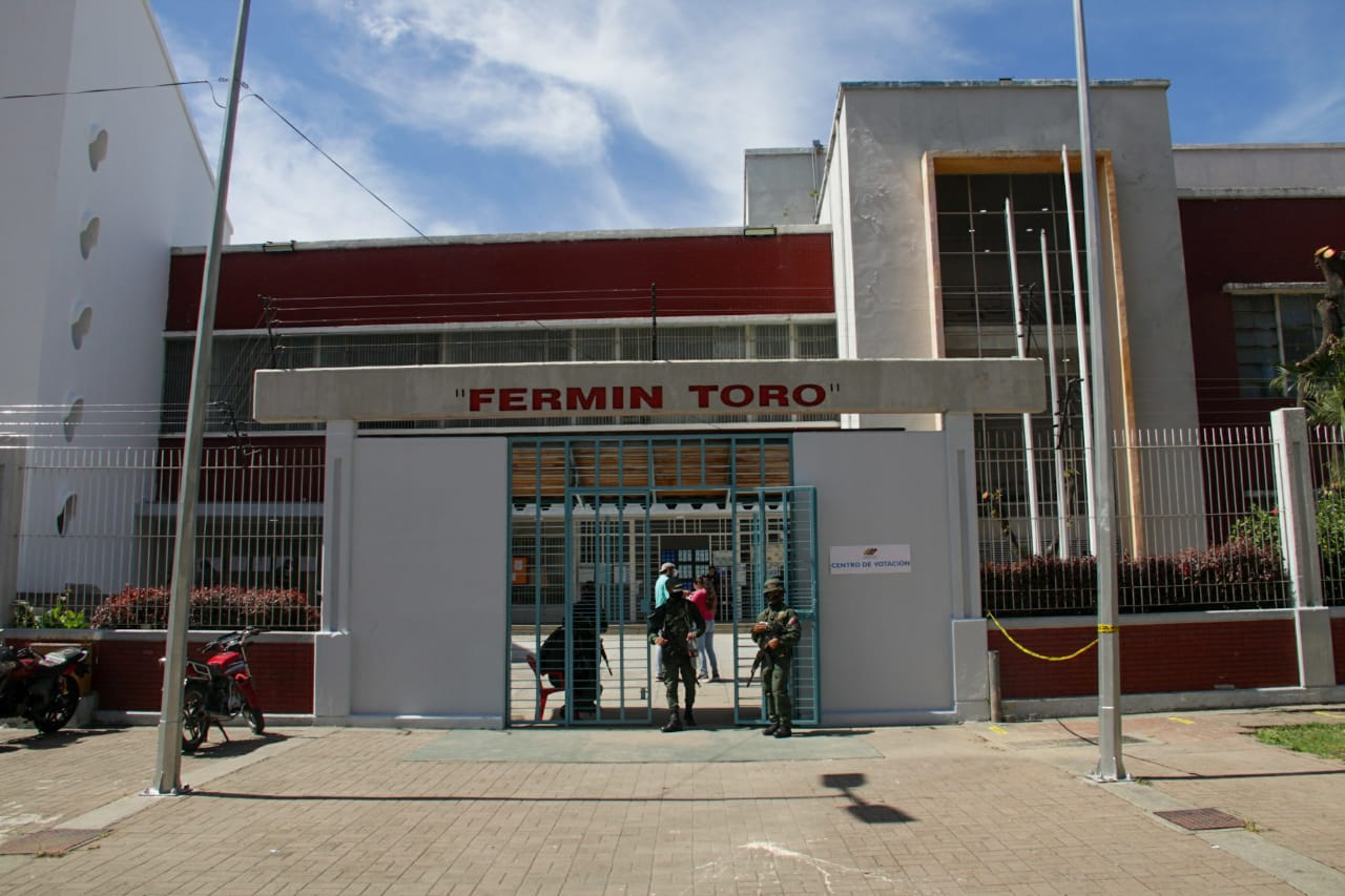 kenny-linares-elecciones-regionales-13