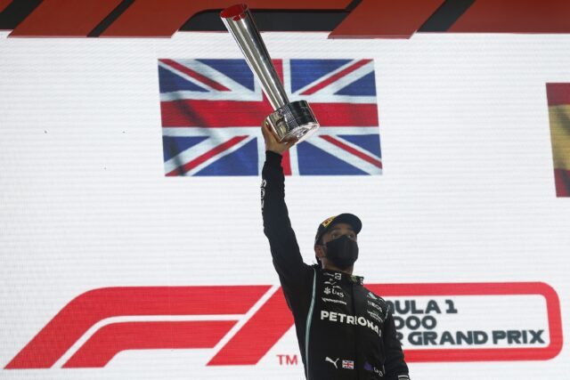Lewis Hamilton acortó distancias en el GP de Qatar