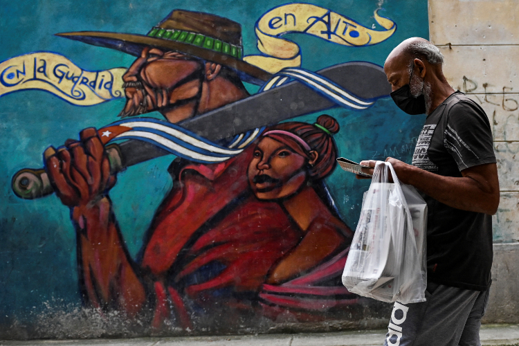 Cuba (2)