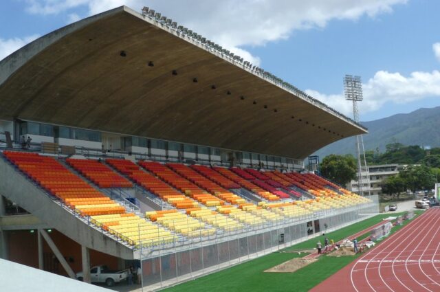 Investigarán muerte de un fanático del Caracas FC durante un partido en el Olímpico