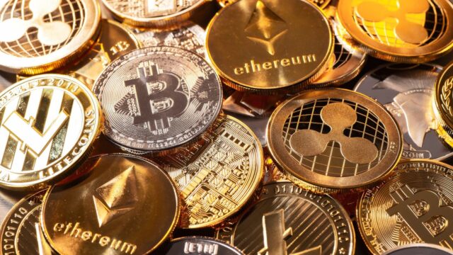 Integración del mercado: uniendo las finanzas tradicionales con las criptomonedas