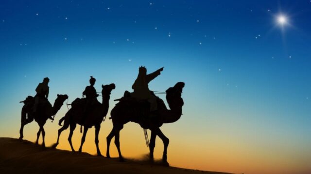 ¿Por qué y cómo se celebra la Bajada de Reyes Magos?