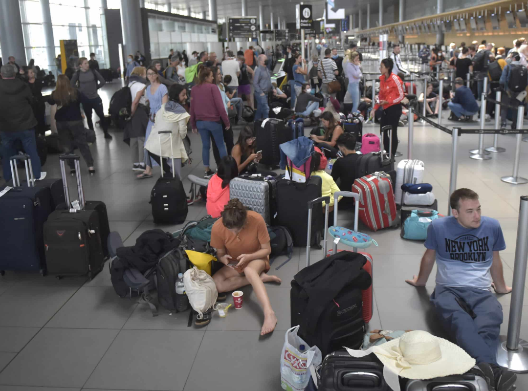 venezolanos en aeropuertos