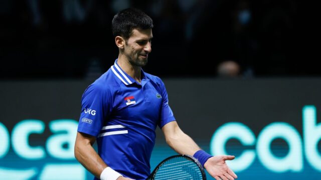 Australia investiga si Djokovic mintió en su declaración de entrada