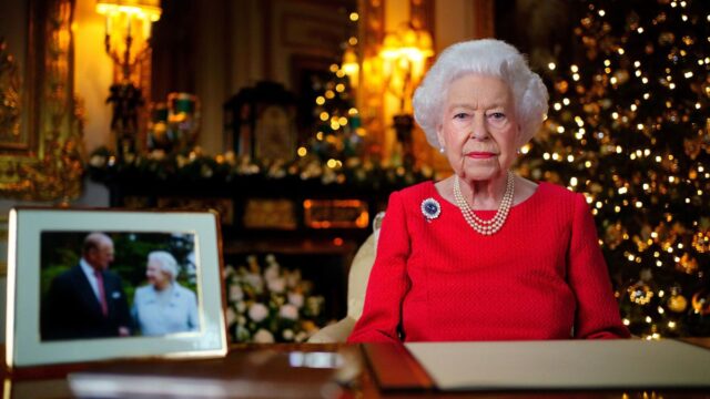 Desfiles, conciertos y concurso de postres para celebrar los 70 años de reinado de Isabel II