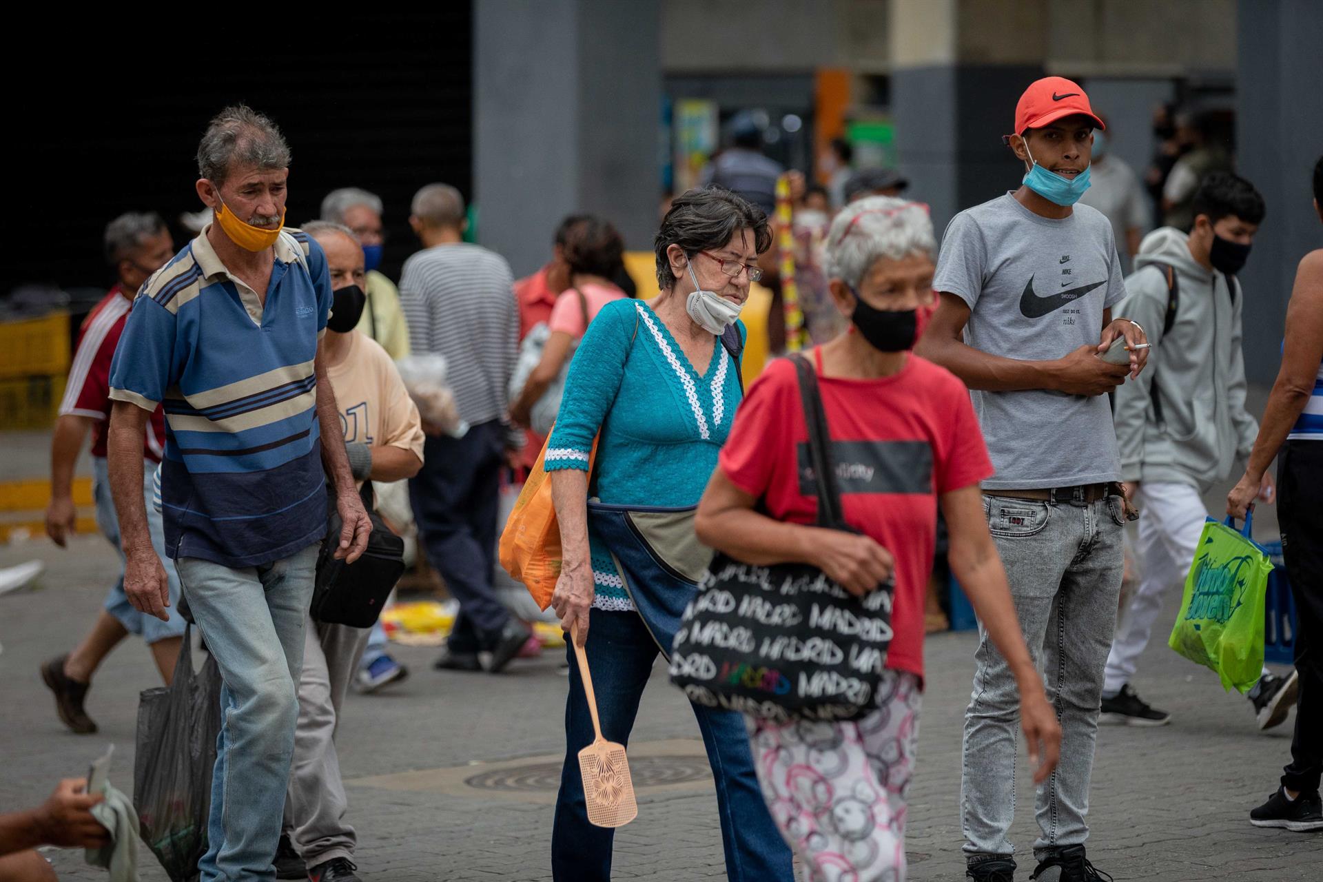 19,7 millones de venezolanos viven en pobreza multidimensional ...