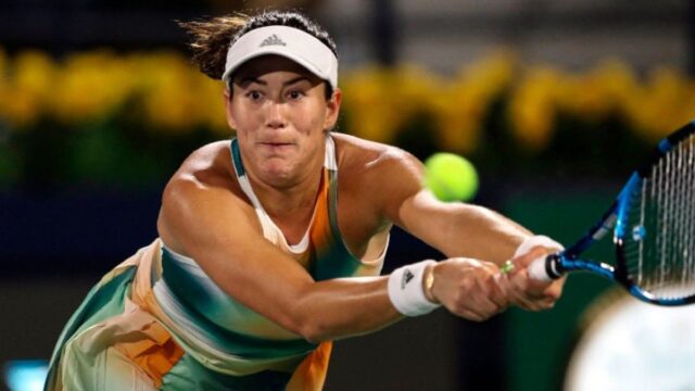 Muguruza resiste a Siniakova y avanza a la segunda ronda