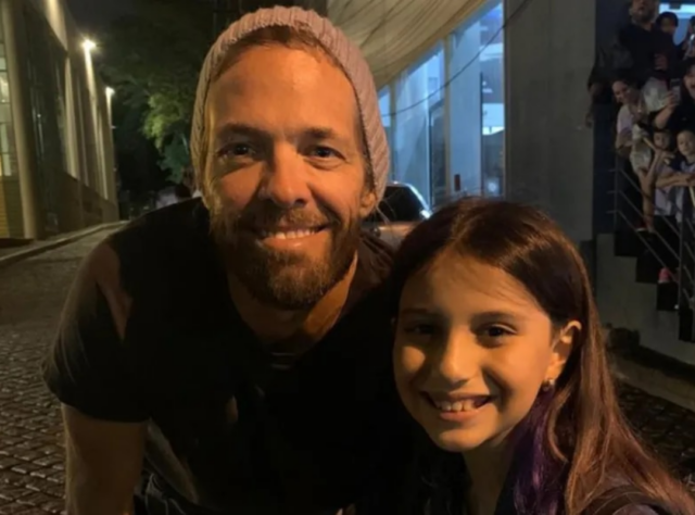 Cómo reaccionó Emma, la niña baterista fanática de Foo Fighters, al enterarse de la muerte de Taylor Hawkins