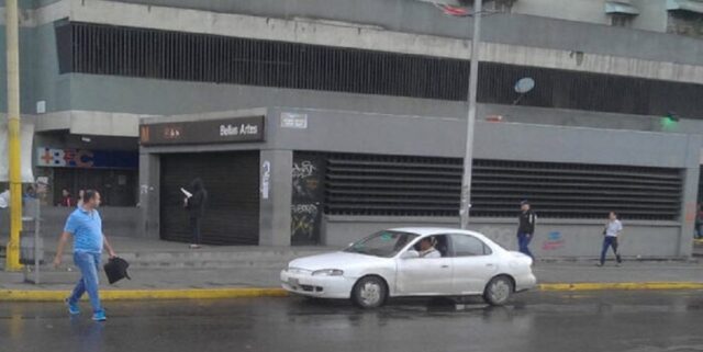 Metro de Caracas informó que Estación Bellas Artes no está prestando servicio comercial