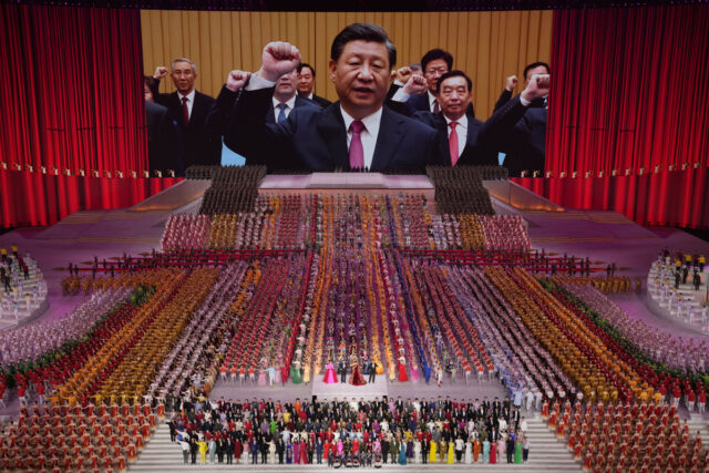 China: entre la máscara del pueblo y la ambición del poder