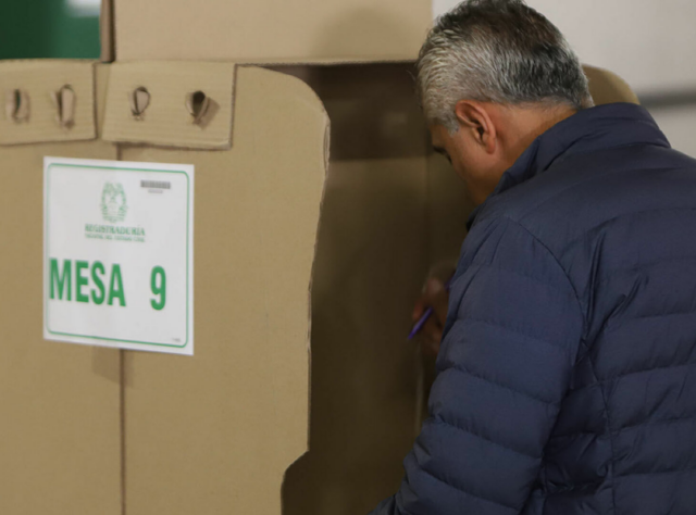 Más de 38 millones de colombianos están llamados a votar en elecciones del Senado y candidatos presidenciales