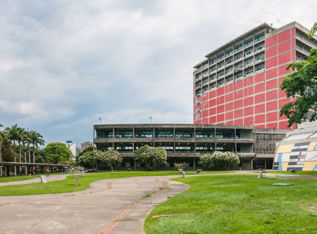 Consejo Universitario de la UCV repudió el ataque militar ruso contra Ucrania