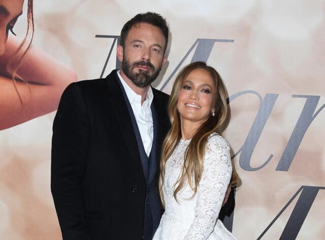 Mientras Jennifer López se daba un baño de burbujas, Ben Affleck le propuso matrimonio