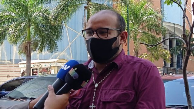 Denuncian que invasores cobran hasta 7.000 dólares por desalojar propiedades en Caracas