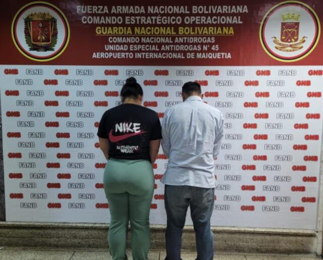 Detuvieron a dos personas con más de 100 visas mexicanas falsas en el aeropuerto de Maiquetía