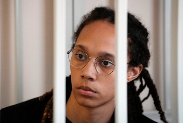 Basquetbolista estadounidense Britney Griner dice que no quería introducir drogas en Rusia