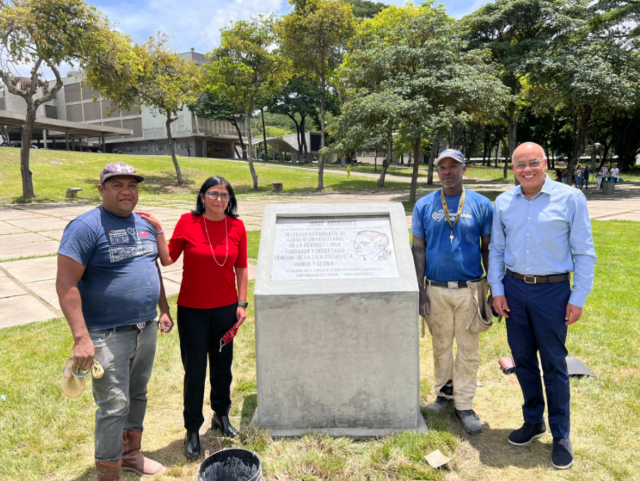 Delcy y Jorge Rodríguez inspeccionaron obra en honor de su padre en la UCV