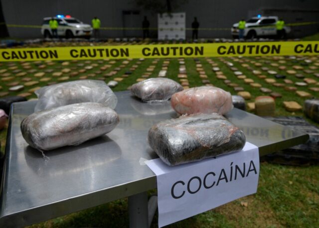 Ejército de Colombia incautó dos toneladas de cocaína en laboratorio del ELN