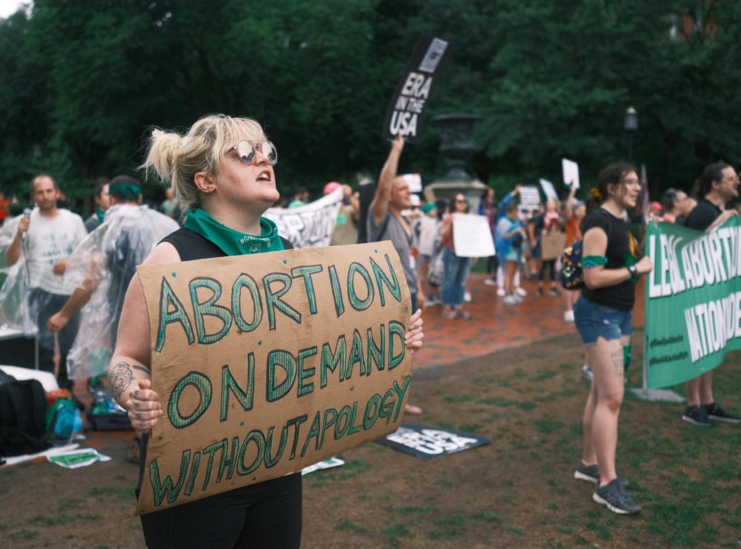 Indiana pide al Supremo de EE UU endurecer las alertas parentales en abortos