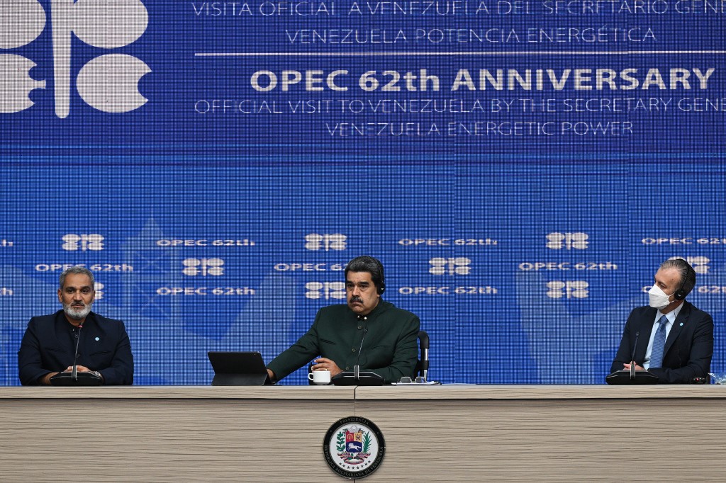 VENEZUELA-POLITICS-PETROLEUM-MADURO-AL-GHAIS