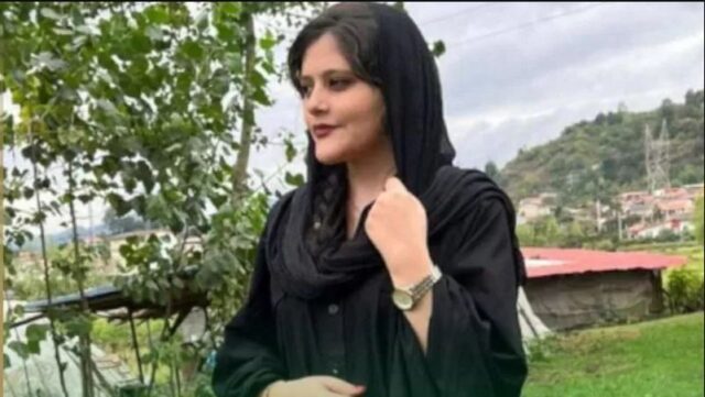 Mahsa Amini | "Quería ver a mi hija pero no me dejaron": habla el padre de la joven cuya muerte bajo custodia de la "policía de la moral" desató una ola de protestas en Irán