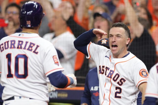 Los Astros se adelantan 2-0 ante los Yankees en los playoffs de Grandes Ligas