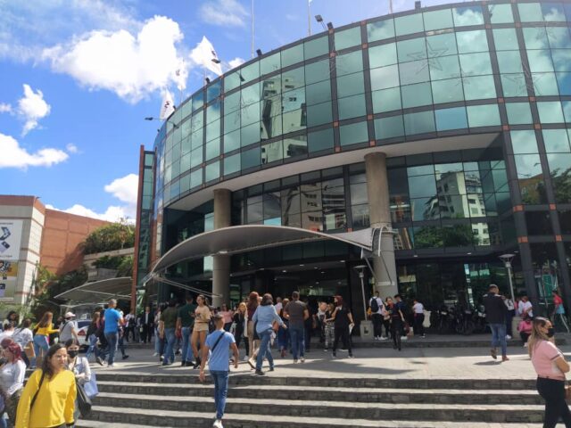 Alfredo Cohen: Ventas del Black Friday de este año fueron similares a las de 2021