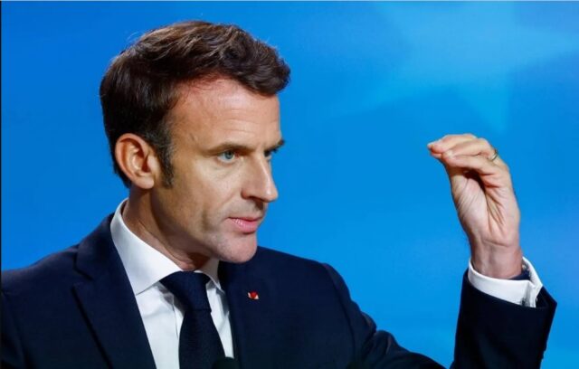 Macron pide no politizar el Mundial de Fútbol de Qatar